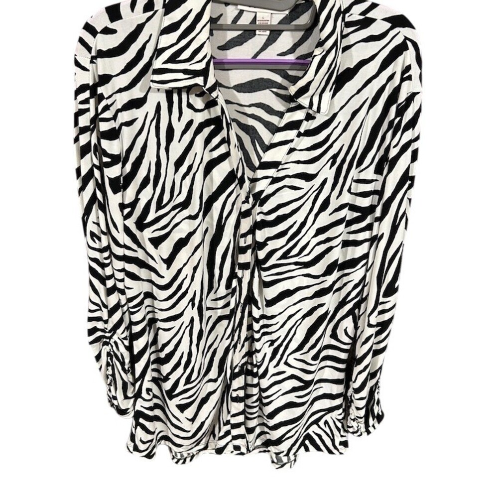 JM Collection Blouse Womens L Black White Zebra Print Button Front Long